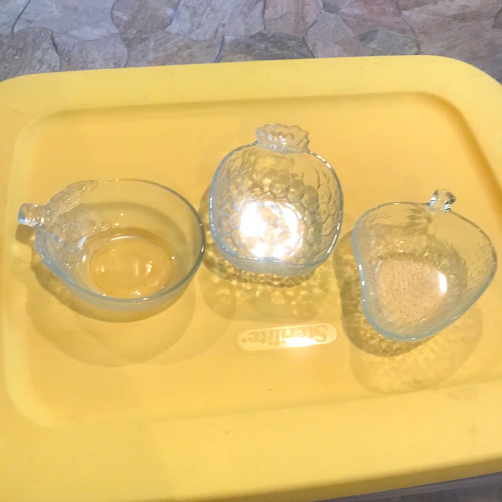 KIG Indonesian Fruit Shape Bowls